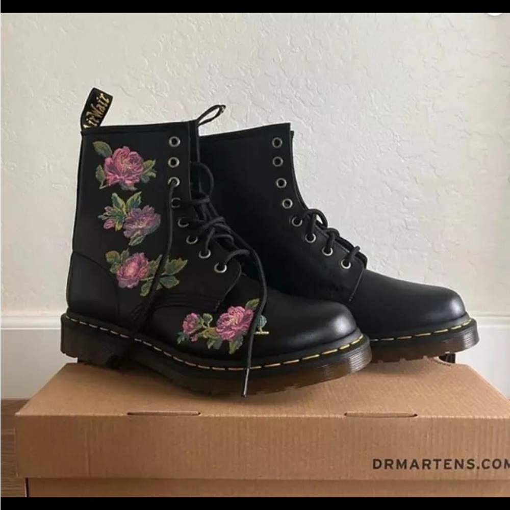 Size 10 Dr Marten Jadons with Flower embellishment